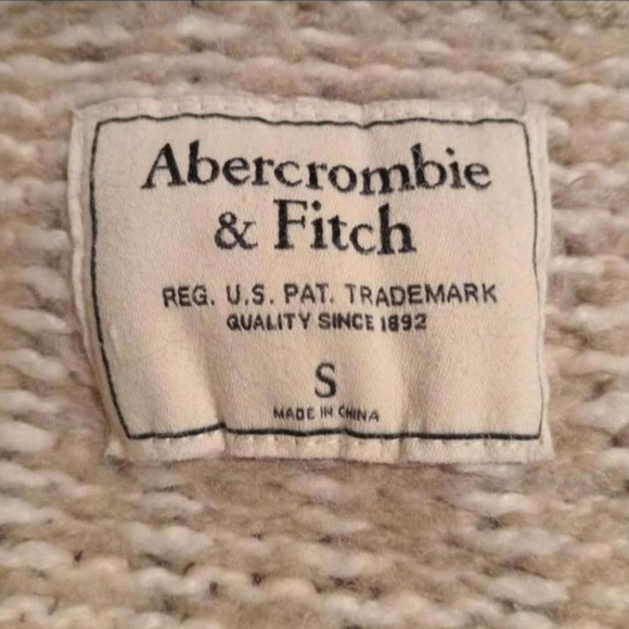 Abercrombie & Fitch Beige Pink Fair Isle Cozy Cardigan Sweater - Picture 3 of 7